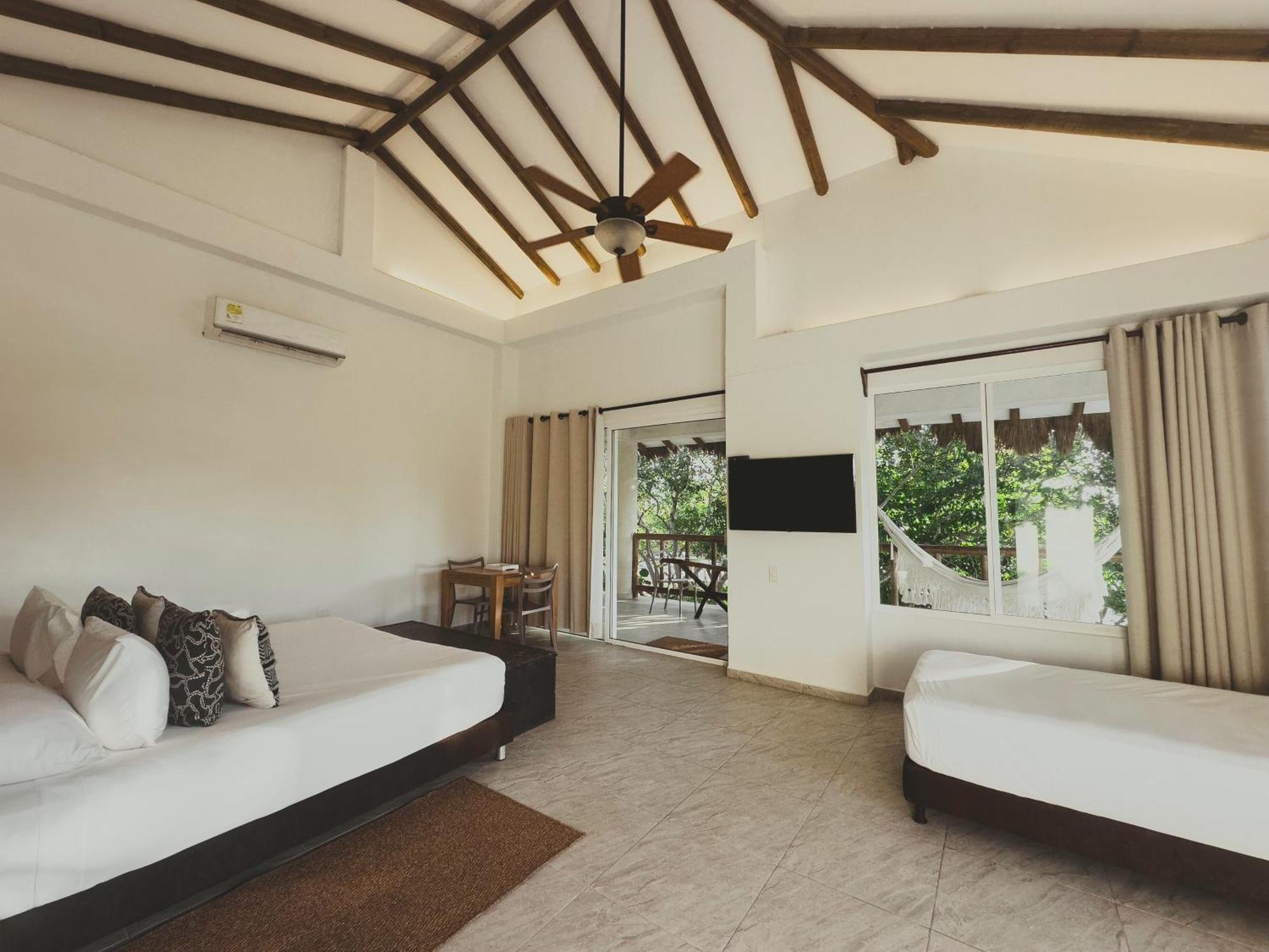 Sabai Beach Hotel Isla Barú Kültér fotó