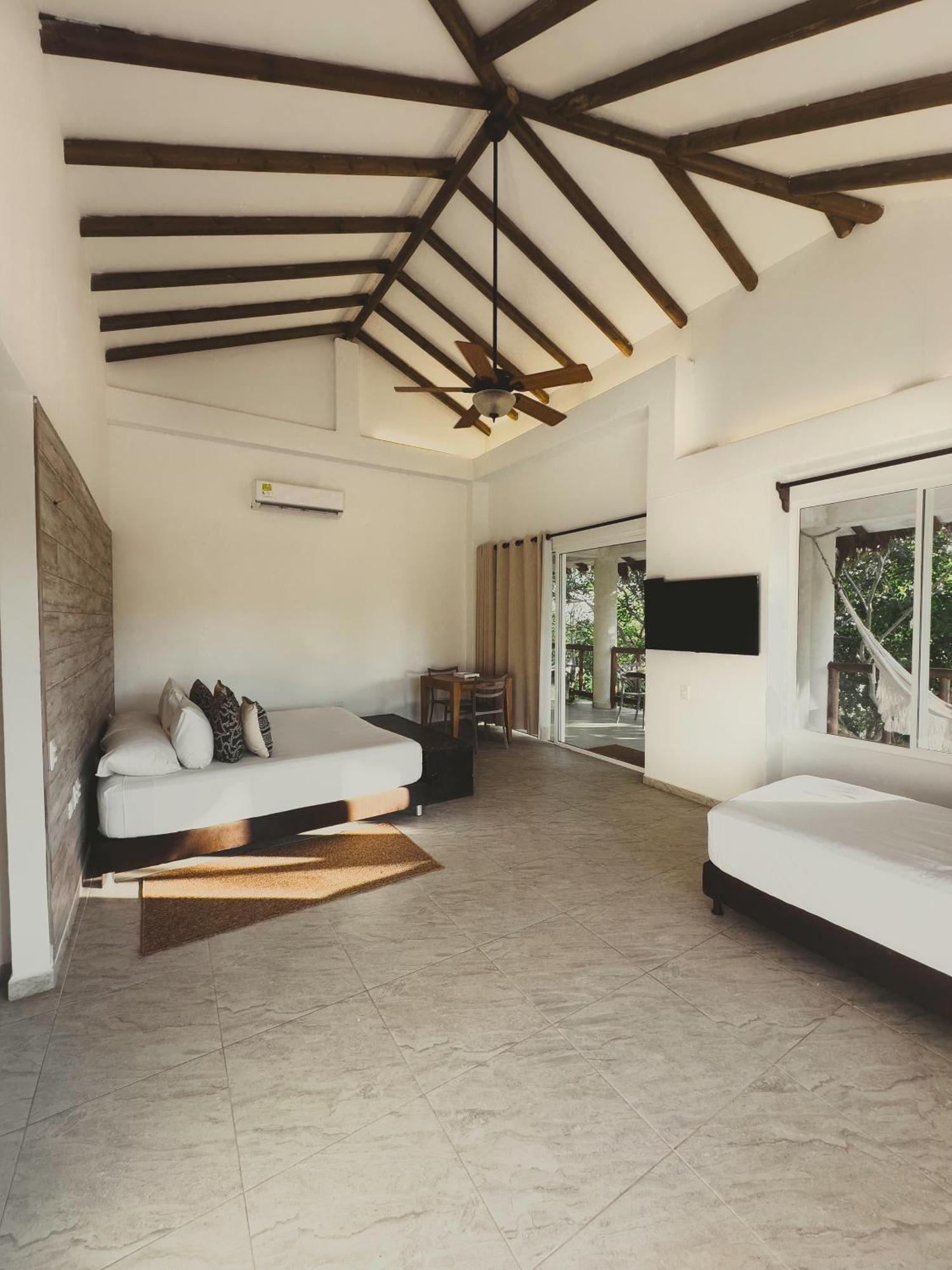 Sabai Beach Hotel Isla Barú Kültér fotó