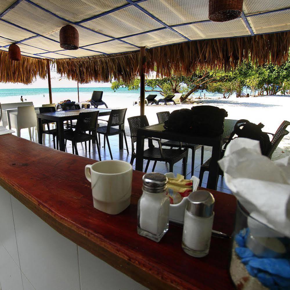 Sabai Beach Hotel Isla Barú Kültér fotó