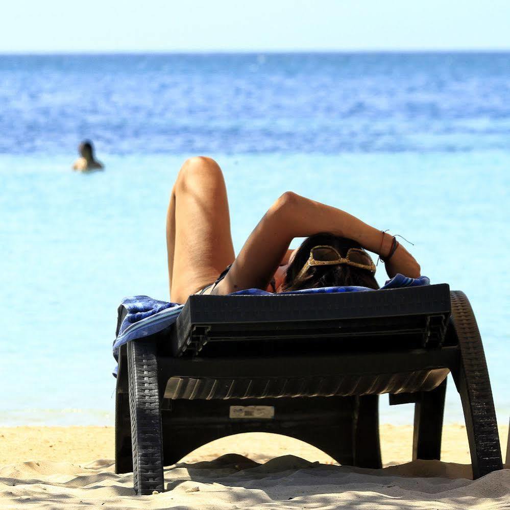 Sabai Beach Hotel Isla Barú Kültér fotó